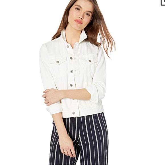 Lucky Brand Jackets & Blazers - NWT Lucky brand tomboy trucker denim jacket white